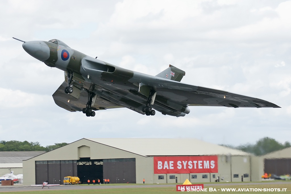 DSC02621crop_RIAT_2009_RAF_Fairford_(UK)_Airshow_18.07.2009 4