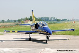 L39ALBPRM200806220289 Breitling Jet Team