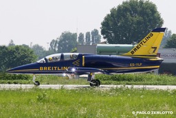 L39ALBPRM200806220622 Breitling Jet Team