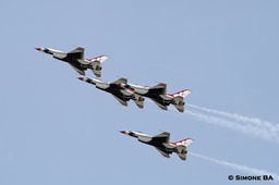 PICT0628_USAF_Thunderbirds_AVIANO_AFB_(Italy)_04.07.2007