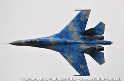 SU27FLFRF201707160600 Sukhoi Su-27 'Flanker'